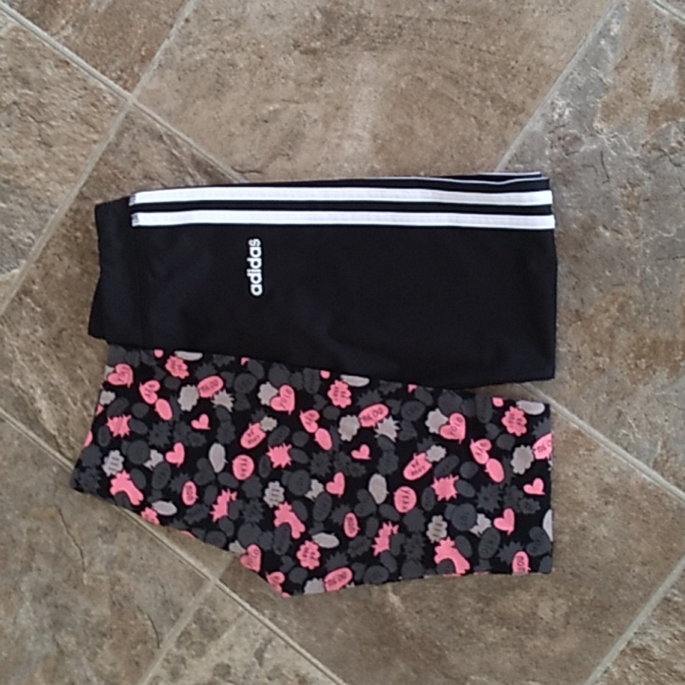 Girls capris/2 leggings